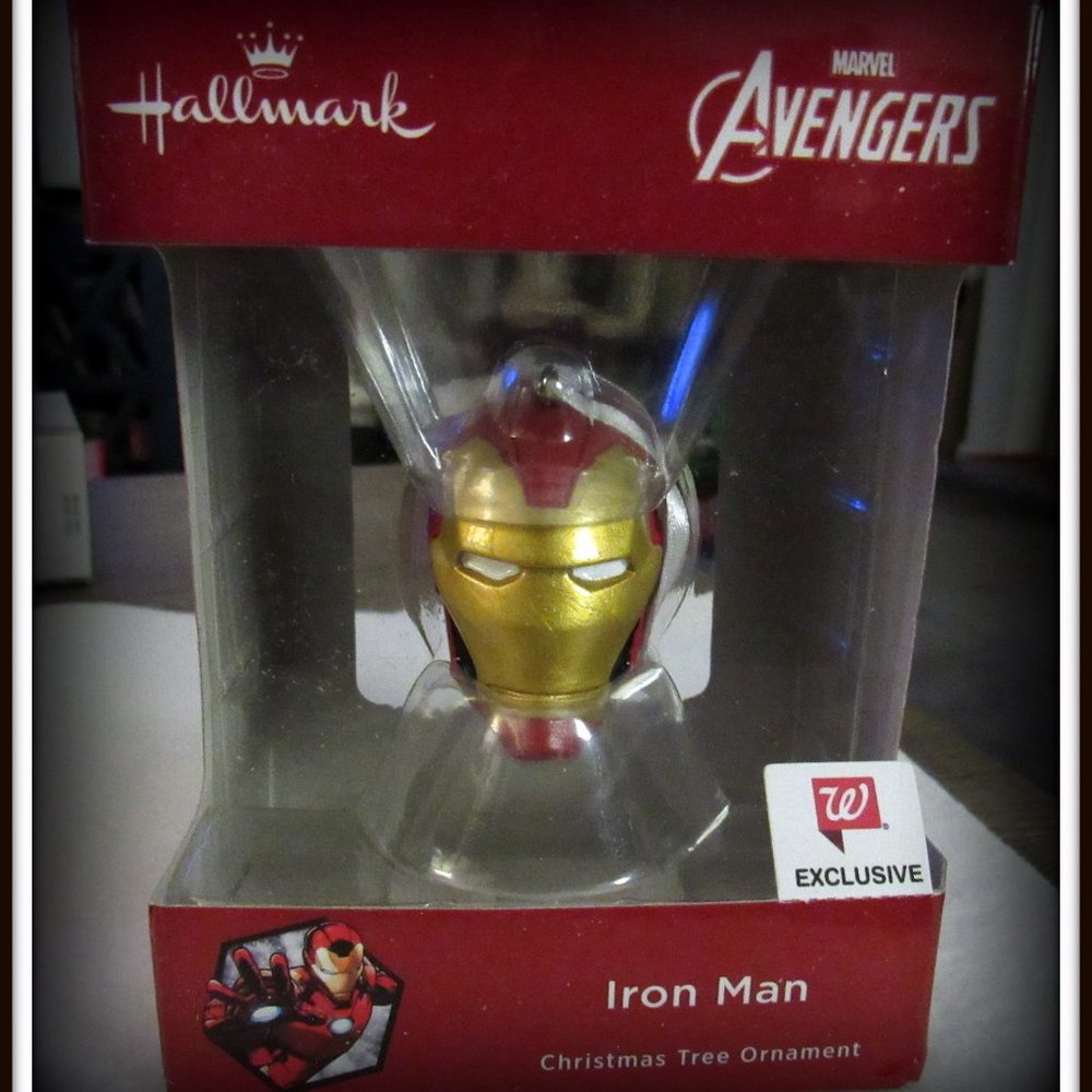 Hallmark Marvel Avengers "Iron Man" Ornament (New in Box)